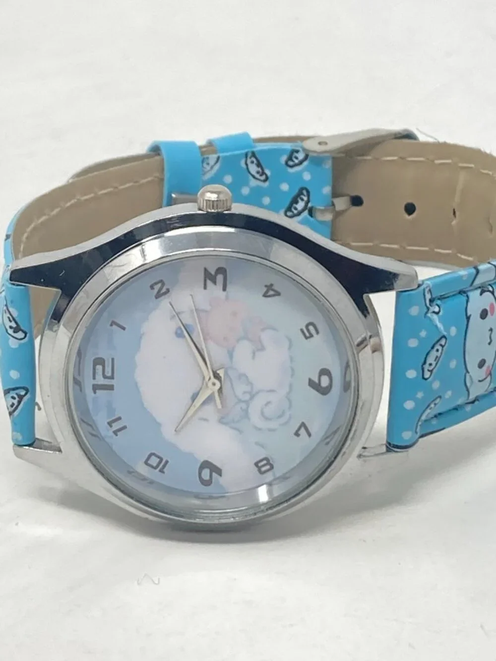 Cinnamoroll Womens Watch 36mm Silver Tone Sanrio Faux Leather New Battery 8.75